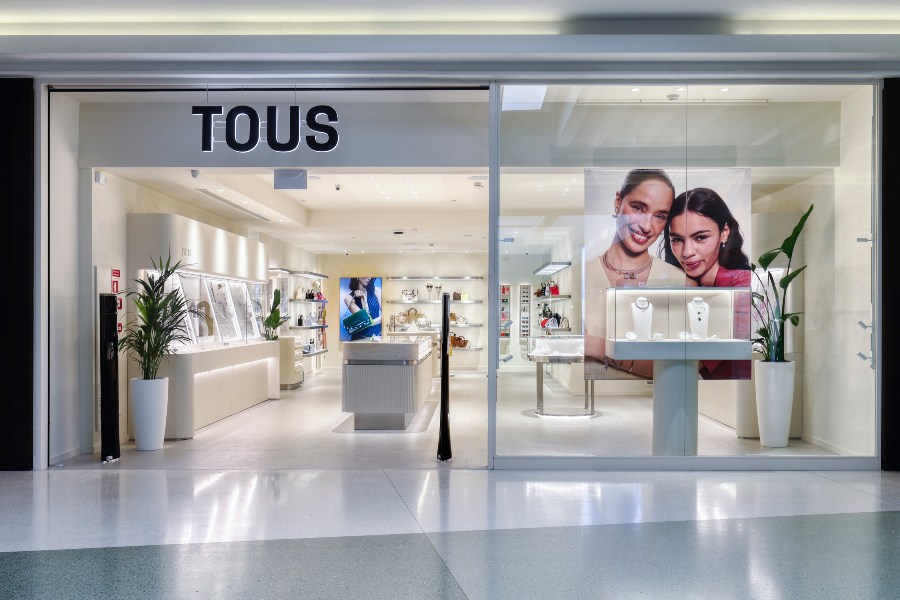 TOUS