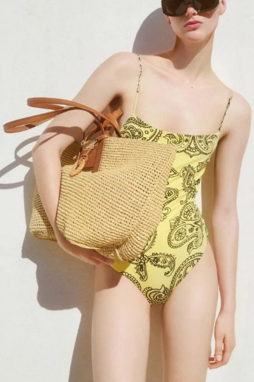 Beachwear da Bimba y Lola